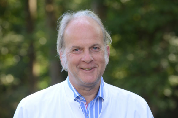 Dr. Dirk Hennesser, niedergelassener Onkologe am VPH in Bensberg