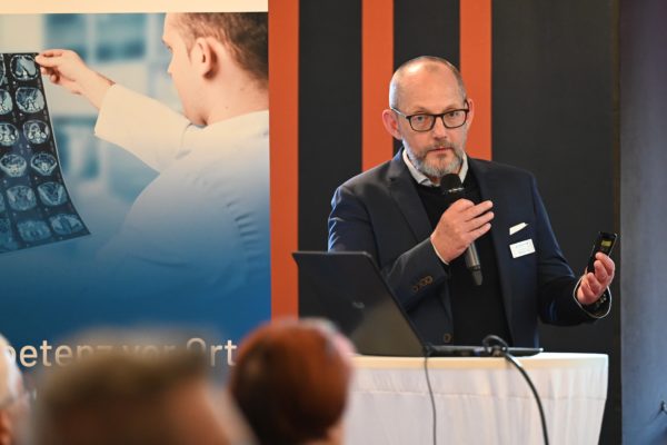 Patientenforum Tumorzentrum Rhein-Berg e.V. - Dr. Horst-Dieter Weinhold