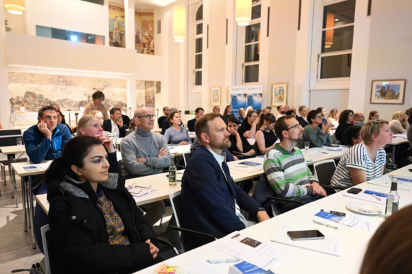 Zuhörer beim 3. Onkologischen Forum des Tumorzentrums Rhein-Berg e.V.